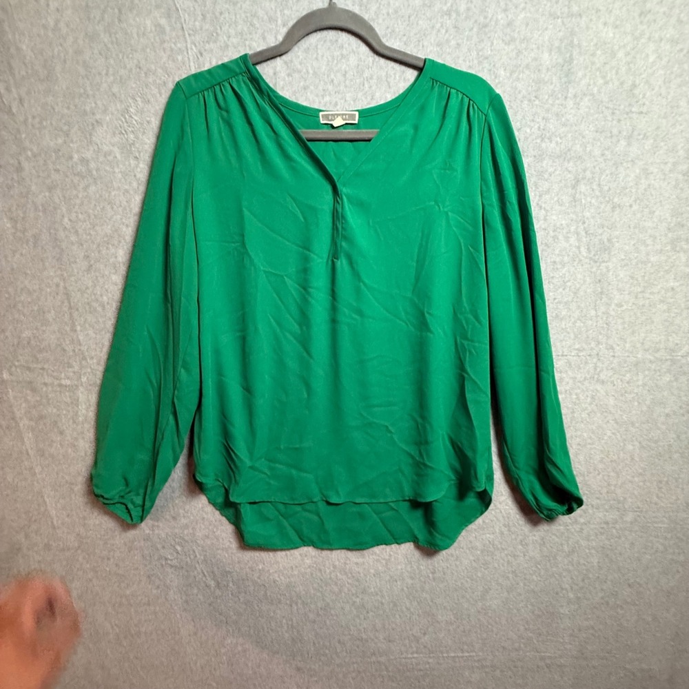 Pleione Green Long Sleeve Split V-Neck Blouse High Low Hem Womens M